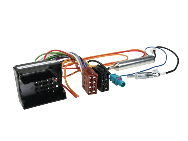 ISO-kabling Citroen/Peugeot, Antenneadapter
