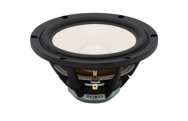 SB Acoustics Satori MR16PNW-4