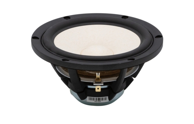 SB Acoustics Satori MR16PNW-8